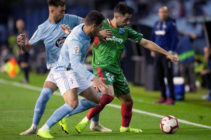 El Celta, obligado a ganar en Mendizorroza para salvar la cabeza de Cardoso El Celta, obligado a ganar en Mendizorroza para salvar la cabeza de Cardoso