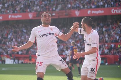 Final: Sevilla 2-4 Barcelona Final: Sevilla 2-4 Barcelona