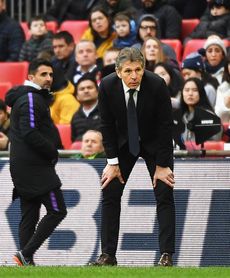 Claude Puel deja de ser entrenador del Leicester City Claude Puel deja de ser entrenador del Leicester City