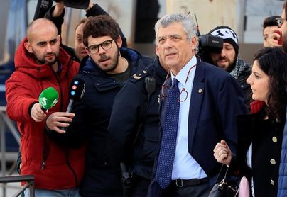 Villar declara que las contrataciones eran responsabilidad del secretario general Villar declara que las contrataciones eran responsabilidad del secretario general