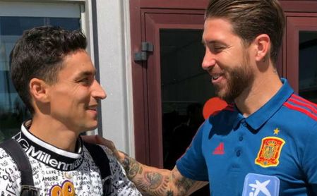 Sergi Gómez y Jesús Navas ya están concentrados con la selección Sergi Gómez y Jesús Navas ya están concentrados con la selección