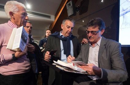 Kempes: "Lo mío fueron los goles, pero después del jugador, queda la persona" Kempes: "Lo mío fueron los goles, pero después del jugador, queda la persona"