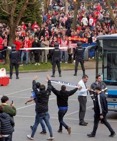 El Oviedo cree que las sanciones "minan" a clubes para defender a los aficionados El Oviedo cree que las sanciones "minan" a clubes para defender a los aficionados
