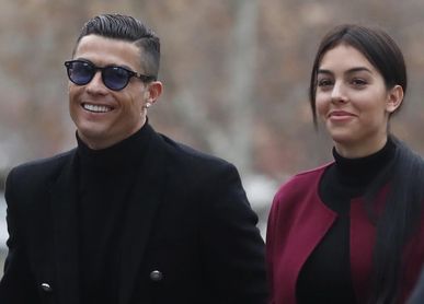 "Der Spiegel" podrá seguir publicando informes sobre el delito fiscal del CR7 "Der Spiegel" podrá seguir publicando informes sobre el delito fiscal del CR7