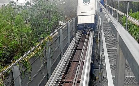 Ascensor del metro de San Juan. Ascensor del metro de San Juan.