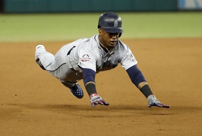 Filis desbancan a Mets del liderato; Cardenales y Rojos igualan en México Filis desbancan a Mets del liderato; Cardenales y Rojos igualan en México