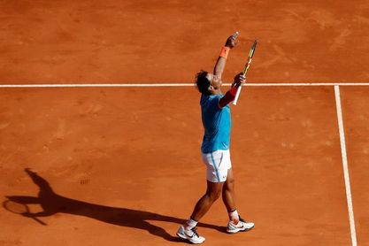 Nadal y Djokovic sobreviven a la criba Nadal y Djokovic sobreviven a la criba