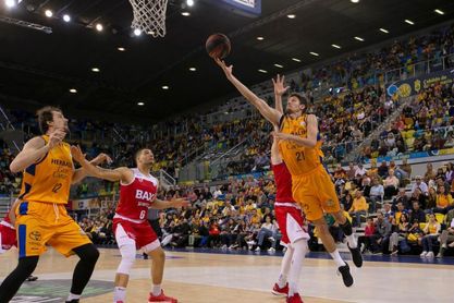 76-84. El Granca agrava su situación en la tabla ante un Manresa superior 76-84. El Granca agrava su situación en la tabla ante un Manresa superior