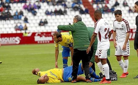 Cala, al lesionarse en el Carlos Belmonte. Cala, al lesionarse en el Carlos Belmonte.