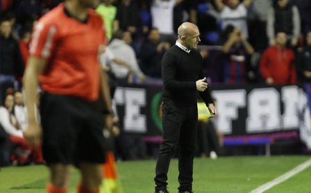 Paco López: "Para lograr un 4-0 hay que hacer las cosas muy bien" Paco López: "Para lograr un 4-0 hay que hacer las cosas muy bien"