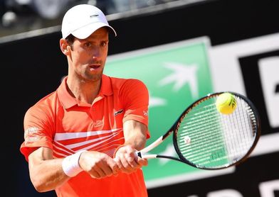 Djokovic arrolla a Kohlschreiber y jugará en cuartos contra Del Potro Djokovic arrolla a Kohlschreiber y jugará en cuartos contra Del Potro