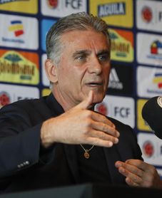 Queiroz valora el balance entre la experiencia y juventud en la preselección a la Copa América Queiroz valora el balance entre la experiencia y juventud en la preselección a la Copa América