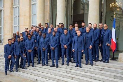 Macron condecora a la selección francesa que ganó el Mundial de Rusia Macron condecora a la selección francesa que ganó el Mundial de Rusia