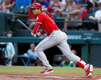 5-3. Ohtani y Bour pegan sendos jonrones contra los Dodgers 5-3. Ohtani y Bour pegan sendos jonrones contra los Dodgers