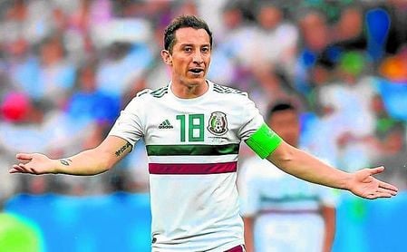 Guardado, capitán de la selección mexicana, reconoce que están "obligados" a ganar la Copa de Oro. Guardado, capitán de la selección mexicana, reconoce que están "obligados" a ganar la Copa de Oro.