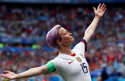 Megan Rapinoe copa los galardones individuales, con la Bota y el Balón de Oro Megan Rapinoe copa los galardones individuales, con la Bota y el Balón de Oro