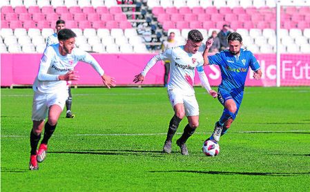 El Sevilla Atlético volverá a ser el único representante sevillano en la tercera categoría nacional. El Sevilla Atlético volverá a ser el único representante sevillano en la tercera categoría nacional.