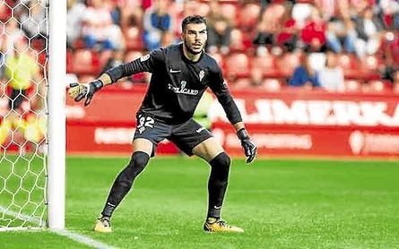 Dani Martín ultima su llegada al Betis. Dani Martín ultima su llegada al Betis.