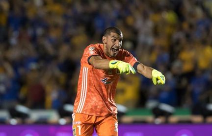 El campeón Tigres UANL debuta con un triunfo por 3-2 sobre el Morelia El campeón Tigres UANL debuta con un triunfo por 3-2 sobre el Morelia