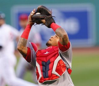 Los Astros consiguen al receptor puertorriqueño Martín Maldonado Los Astros consiguen al receptor puertorriqueño Martín Maldonado
