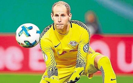 El RB Leipzig tensa también la cuerda con Péter Gulácsi El RB Leipzig tensa también la cuerda con Péter Gulácsi
