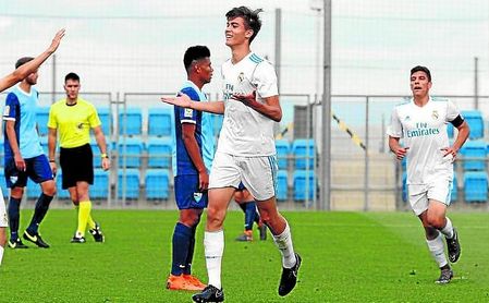 Recuperar al delantero Pedro Ruiz es uno de los planes de futuro del Betis. Recuperar al delantero Pedro Ruiz es uno de los planes de futuro del Betis.