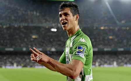 Desde Nápoles siguen mirando al Betis Desde Nápoles siguen mirando al Betis