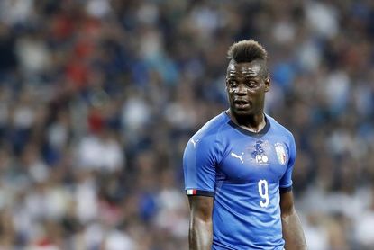 Balotelli ficha por el Brescia Balotelli ficha por el Brescia