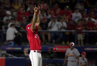 3-2. Galvis jonronea y sentencia el triunfo de los Rojos 3-2. Galvis jonronea y sentencia el triunfo de los Rojos
