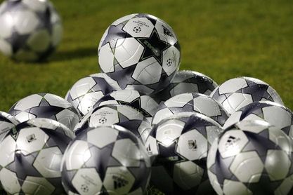 Los clubes de Champions y de Liga Europa gastaron 3.989 millones ? en traspasos Los clubes de Champions y de Liga Europa gastaron 3.989 millones ? en traspasos