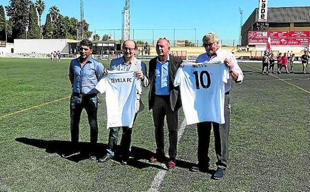 Utrera rinde su tributo a Reyes. Utrera rinde su tributo a Reyes.