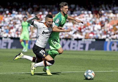 Rubén Pérez sufre un esguince en su rodilla derecha Rubén Pérez sufre un esguince en su rodilla derecha
