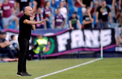 Paco López: "Nos gustaría tener más puntos y haber jugador mejor" Paco López: "Nos gustaría tener más puntos y haber jugador mejor"