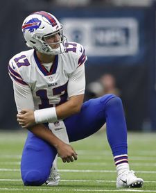 Josh Allen sigue en protocolo de conmociones y es duda para actuar con los Bills Josh Allen sigue en protocolo de conmociones y es duda para actuar con los Bills