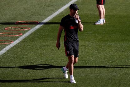 Simeone: Joao, por su visión de juego, tiene más opciones con dos delanteros Simeone: Joao, por su visión de juego, tiene más opciones con dos delanteros