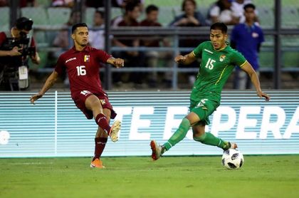 4-1. Salomón Rondón metió dos goles y Venezuela goleó a Bolivia 4-1. Salomón Rondón metió dos goles y Venezuela goleó a Bolivia