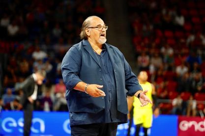 Dzikic: "El partido con el Baxi Manresa será una batalla de cuarenta minutos" Dzikic: "El partido con el Baxi Manresa será una batalla de cuarenta minutos"