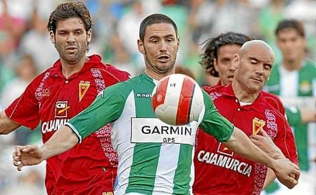 Melli, en un partido durante su etapa en el Betis. Melli, en un partido durante su etapa en el Betis.