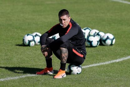 El chileno Nicolás Castillo se pierde el amistoso ante Perú por lesión El chileno Nicolás Castillo se pierde el amistoso ante Perú por lesión