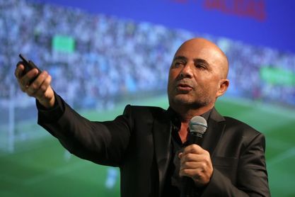 Santos niega que Sampaoli se manifestó contra visita de Bolsonaro a estadio Santos niega que Sampaoli se manifestó contra visita de Bolsonaro a estadio