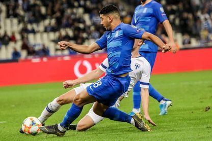 2-1. El acierto de Pukki no basta para evitar la derrota de Finlandia 2-1. El acierto de Pukki no basta para evitar la derrota de Finlandia