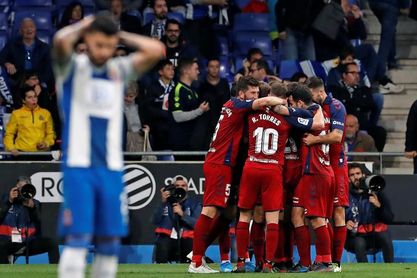 2-4. Osasuna hunde al Espanyol en tres minutos 2-4. Osasuna hunde al Espanyol en tres minutos