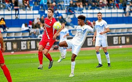El Sevilla Atlético reaccionó en la segunda parte pero no llegó el empate. El Sevilla Atlético reaccionó en la segunda parte pero no llegó el empate.