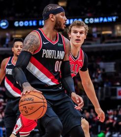 Antetokounmpo y Anthony, elegidos Jugadores de la Semana en el Este y Oeste Antetokounmpo y Anthony, elegidos Jugadores de la Semana en el Este y Oeste