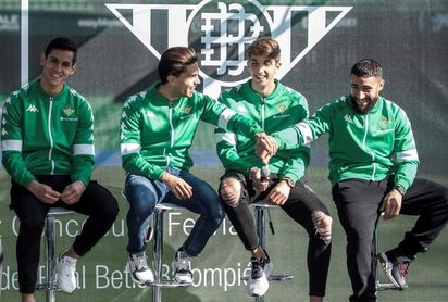 Bartra cree que la mejoría del Betis llegó por ser "más compacto en defensa" Bartra cree que la mejoría del Betis llegó por ser "más compacto en defensa"