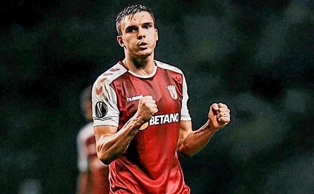 Palhinha llegaría al Betis para actuar por delante de la defensa. Palhinha llegaría al Betis para actuar por delante de la defensa.