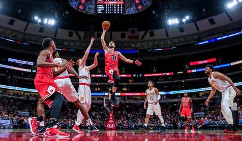 136-102. LaVine lidera la victoria y los Bulls detienen su mala racha 136-102. LaVine lidera la victoria y los Bulls detienen su mala racha