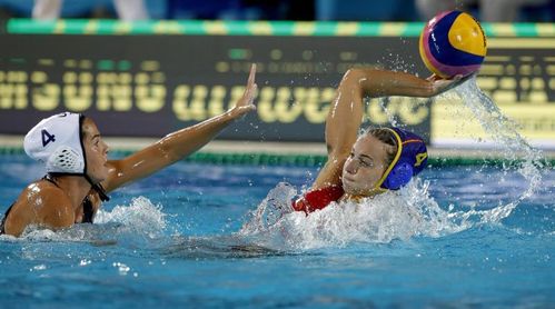 16-12. España vence a Grecia y se pone líder en la Liga Mundial 16-12. España vence a Grecia y se pone líder en la Liga Mundial