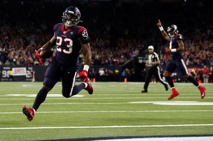 22-17. Watson y los Texans remontan a los Bills y pasan a la ronda divisional 22-17. Watson y los Texans remontan a los Bills y pasan a la ronda divisional