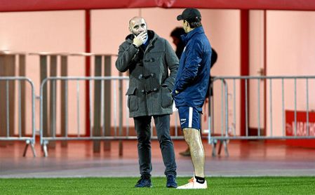 Monchi tiene decidido que reforzará la delantera del Sevilla de Lopetegui. Monchi tiene decidido que reforzará la delantera del Sevilla de Lopetegui.
